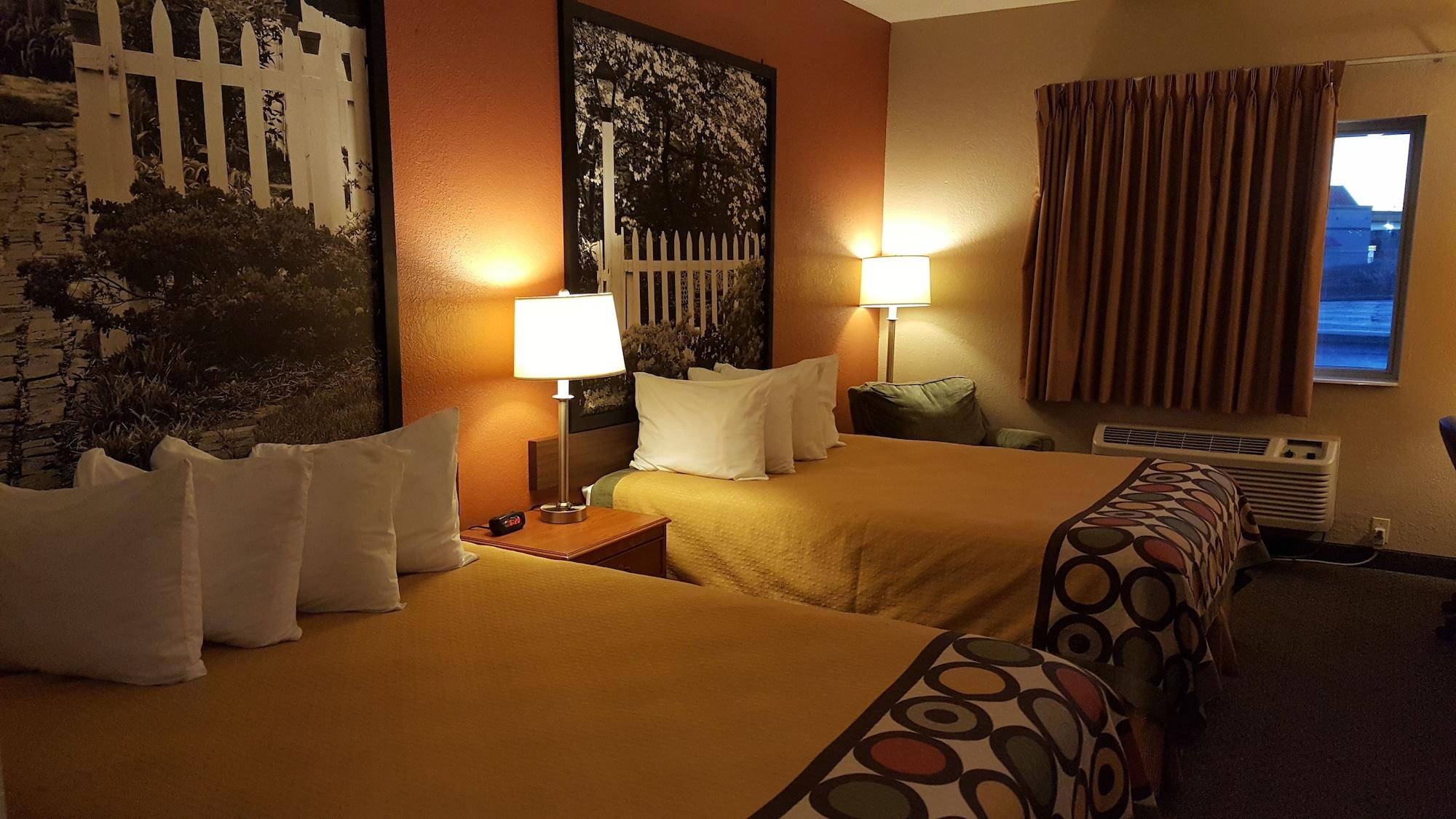 Super 8 By Wyndham Central City Ngoại thất bức ảnh